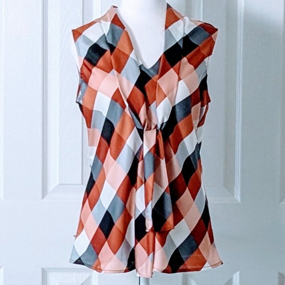 NINE WEST Sleeveless VNeck Front Tie Accent Blouse Top  Size M  Multi Plaid  NWT